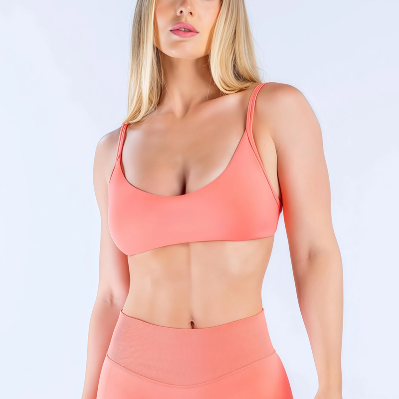 HISTELLO Impact Scoop Neck Bra - огляд і ціна Pilate Yoga Workout